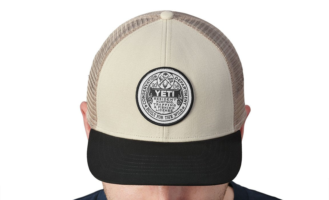 YETI Cappello Trapping Licence Trucker Sharptail Taupe/Nero