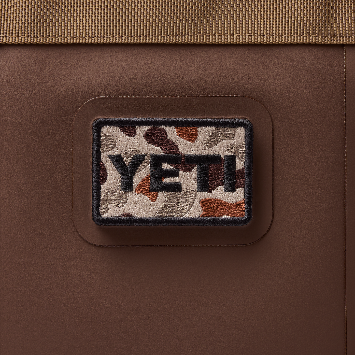 Patch Camo Wetlands con logo YETI