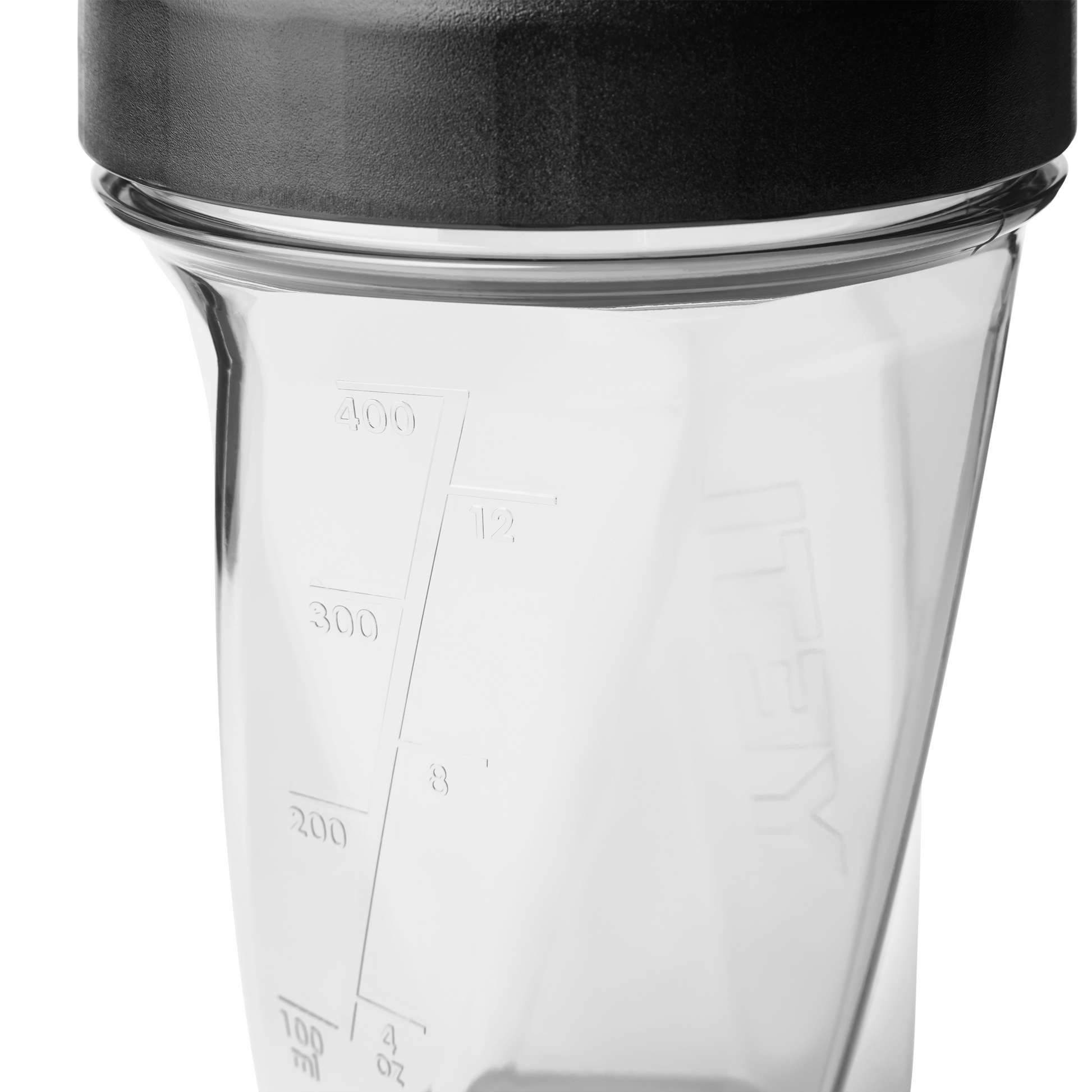 YETI Yonder® 20 oz (591 ml) Shaker Bottle Clear