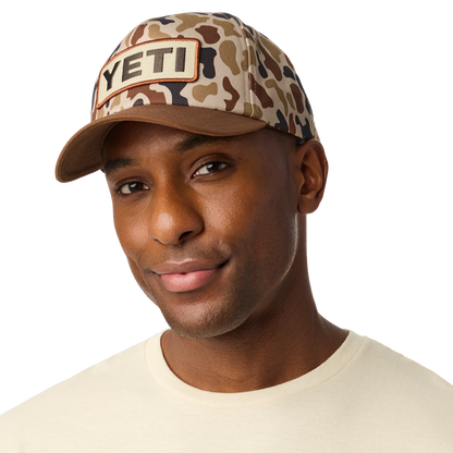 Cappello a tesa piatta YETI® Wetlands Camo Logo Badge Mid Pro