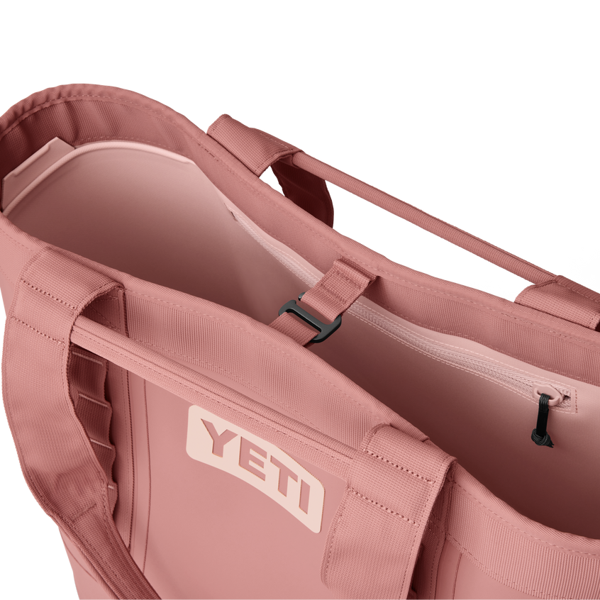 YETI Camino® 35 L Carryall Sandstone Pink