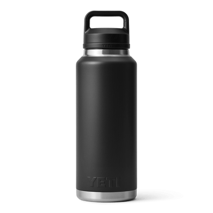 YETI Rambler® Borraccia da 46 oz (1,4 L) con tappo Chug Nero