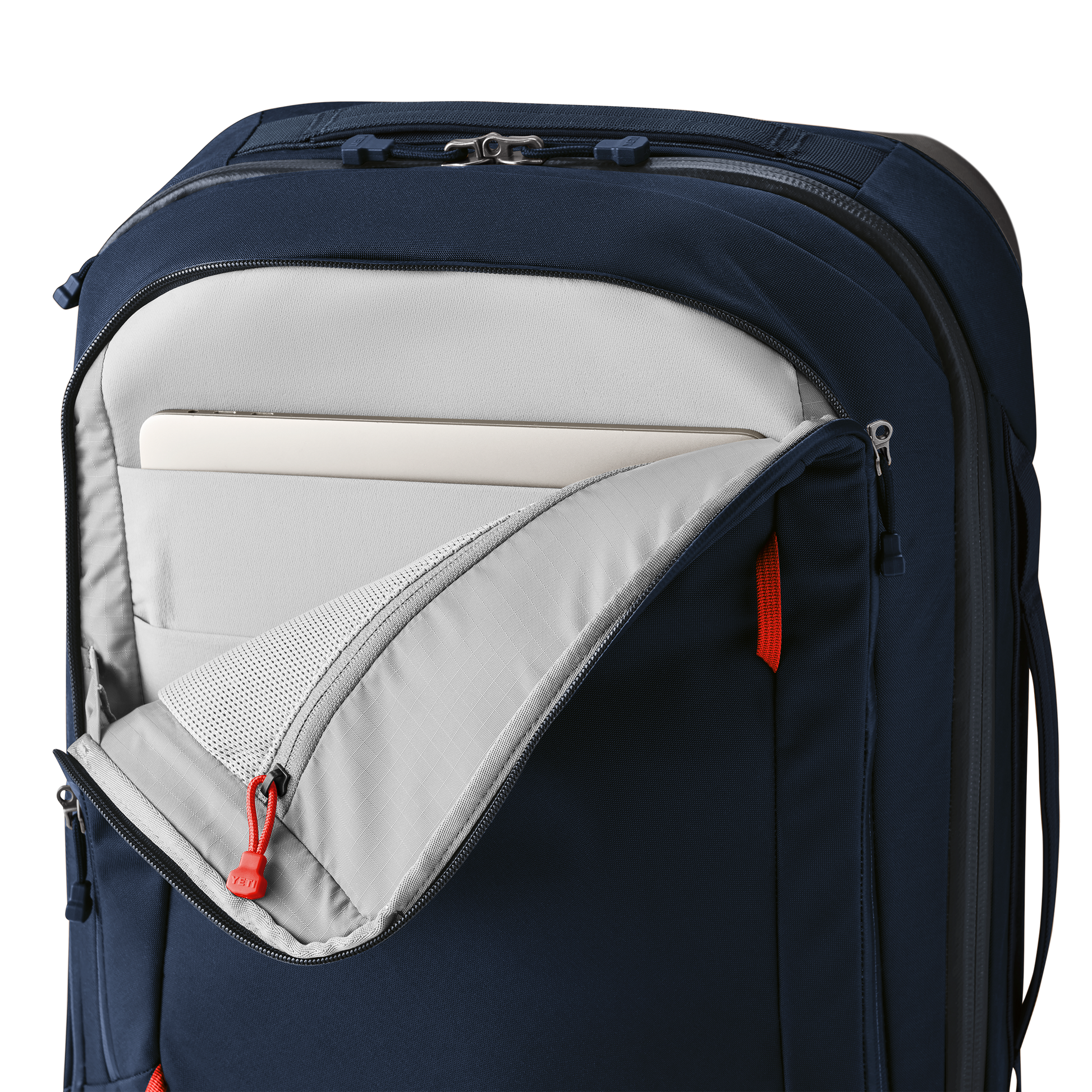 YETI Oracle Red Bull Racing Crossroads® 35L / 22" Luggage