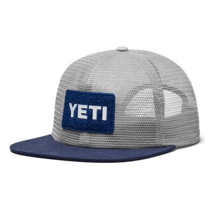 Cappello a tesa piatta