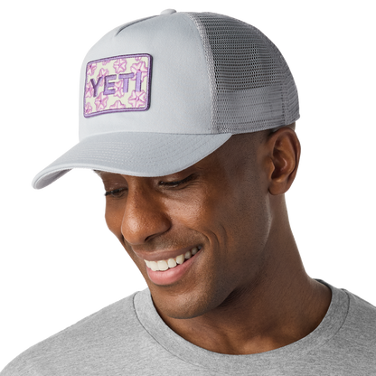 YETI YETI™ Cherry Blossom Trucker Capello Grey