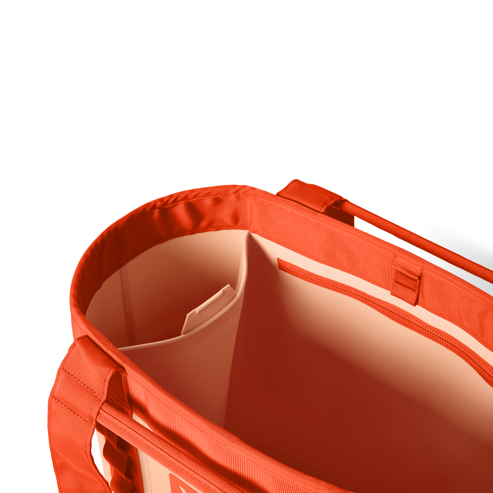 YETI Camino® 35 L Carryall Peach Beekeeper
