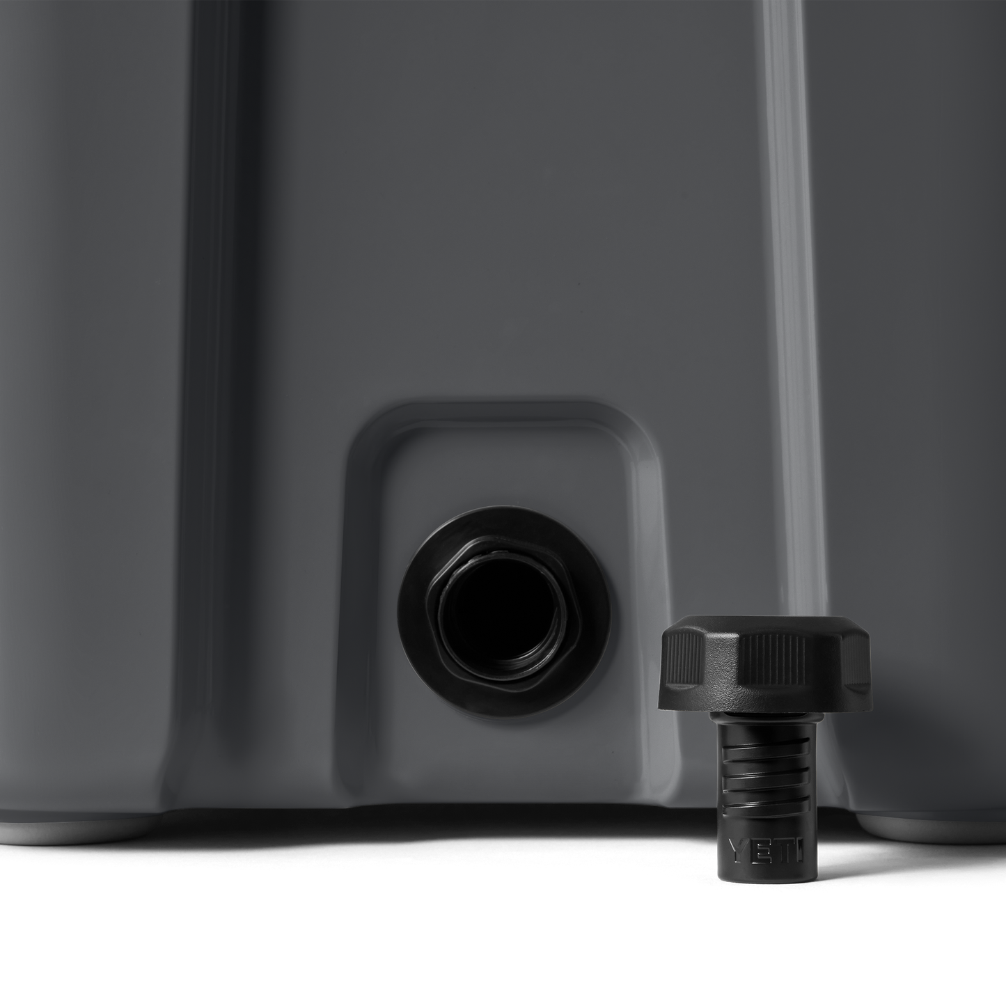 YETI Roadie® Ghiacciaia 24 Charcoal 