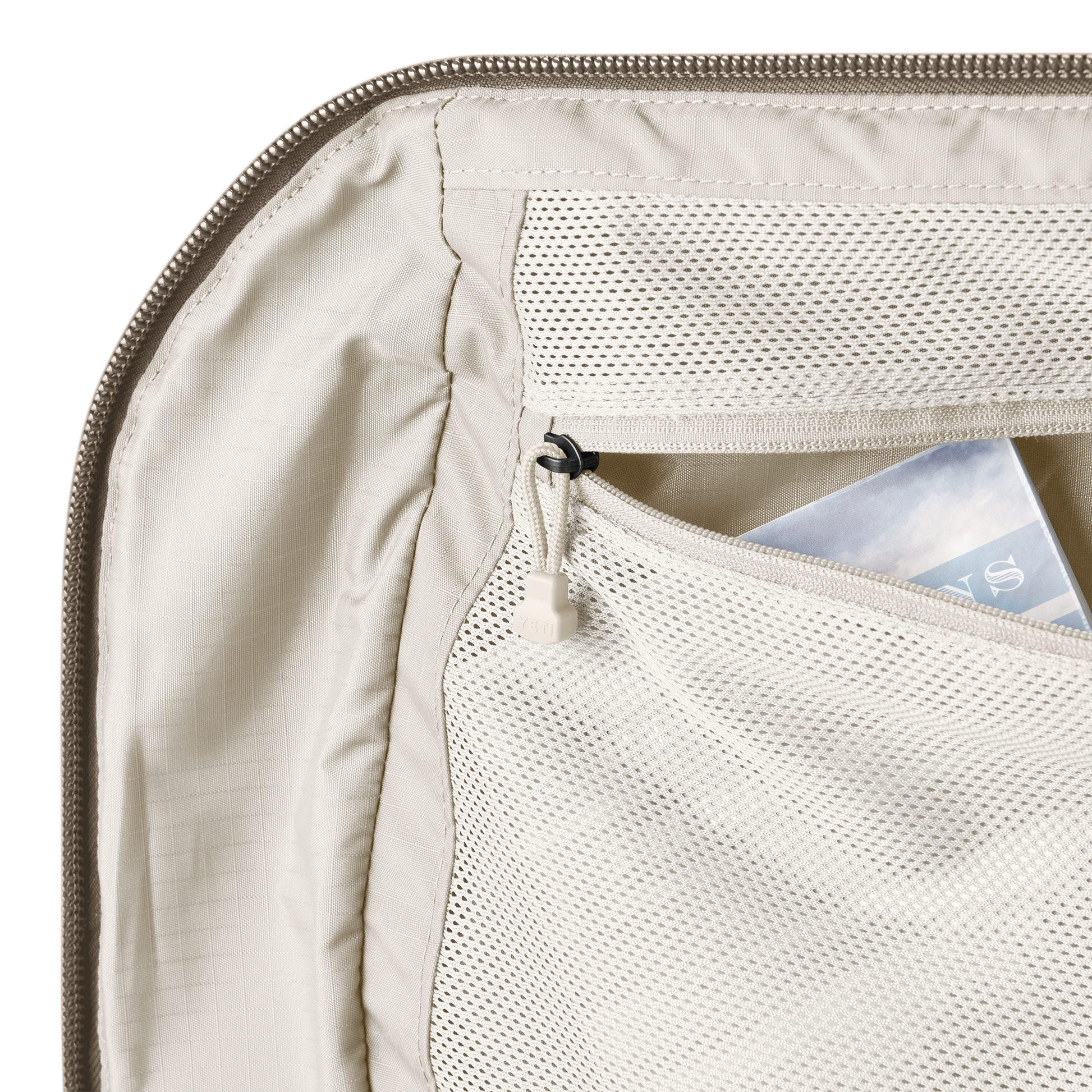 YETI Crossroads® Borsone da 40 L Cape Taupe
