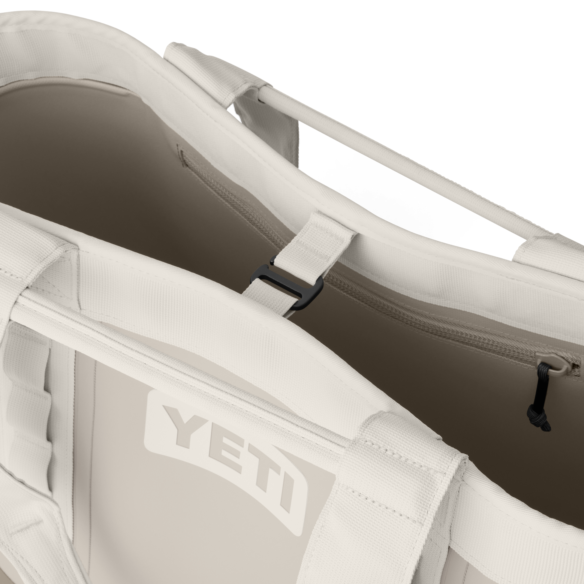 YETI Camino® 35 L Carryall Cape Taupe