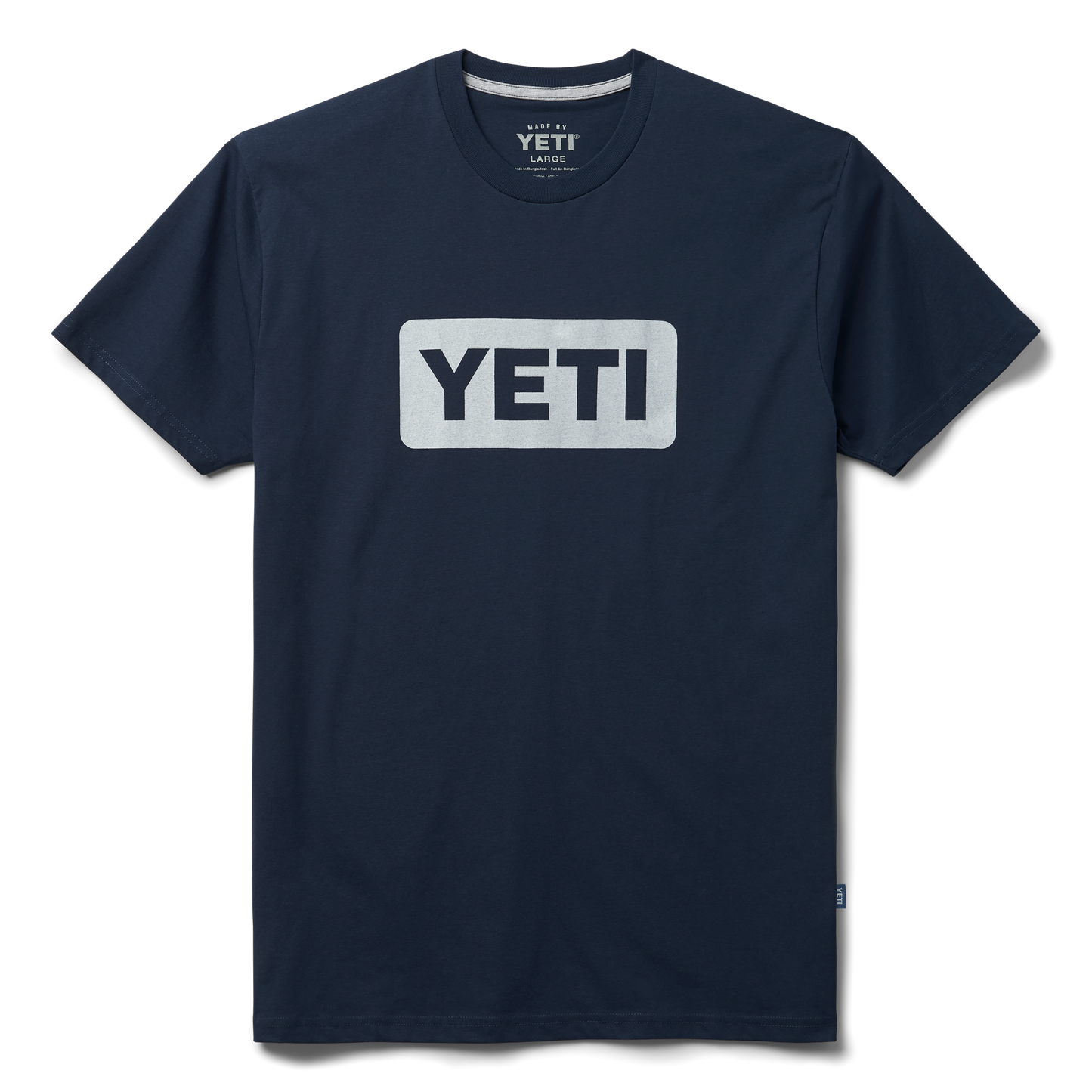 YETI T-shirt Premium a manica corta con logo Badge Navy/Bianco